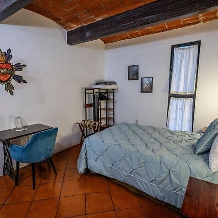Las Mariposas Hotel & Studios Oaxaca Bagian luar foto