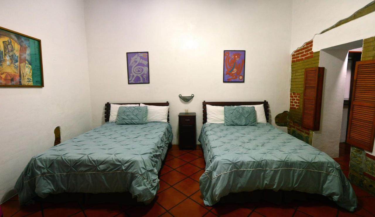 Las Mariposas Hotel & Studios Oaxaca Bagian luar foto